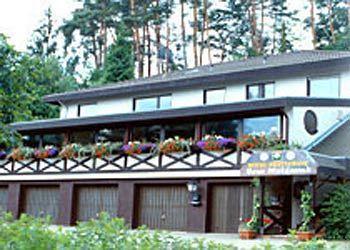 Hotel Restaurant Haus Waldesruh Eppenbrunn Exteriör bild
