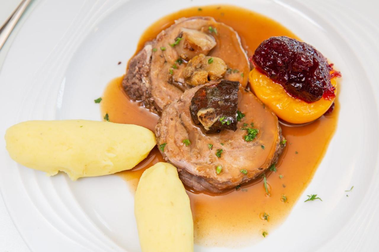 Hotel Restaurant Haus Waldesruh Eppenbrunn Exteriör bild